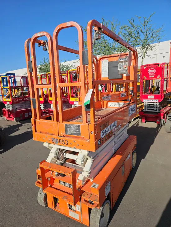 2018 Snorkel S3219E Scissor Lift