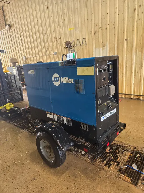 2020 Miller Welders BIG BLUE 500PRO Welder