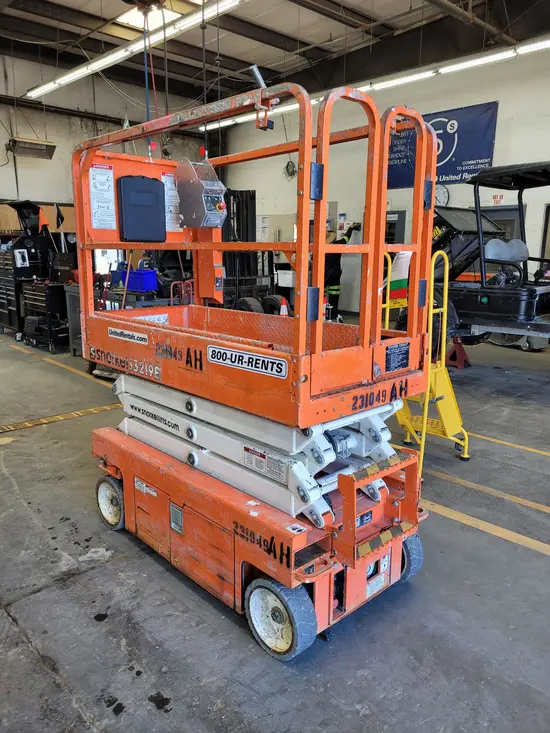 2019 Snorkel S3219E Scissor Lift
