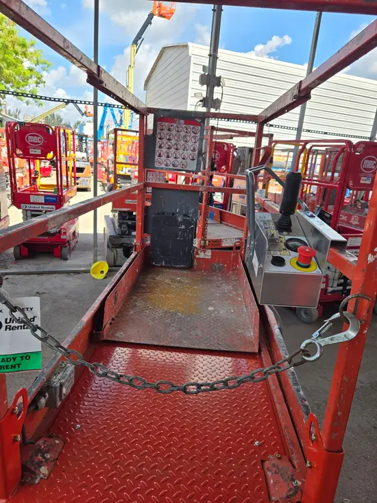 2016 Skyjack SJIII3219 Scissor Lift