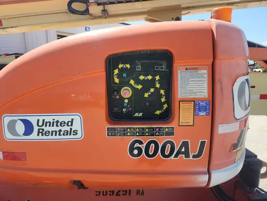 2012 JLG 600AJ Articulating Boom Lift