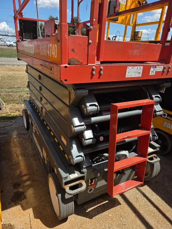 2019 Skyjack SJIII4740 Scissor Lift