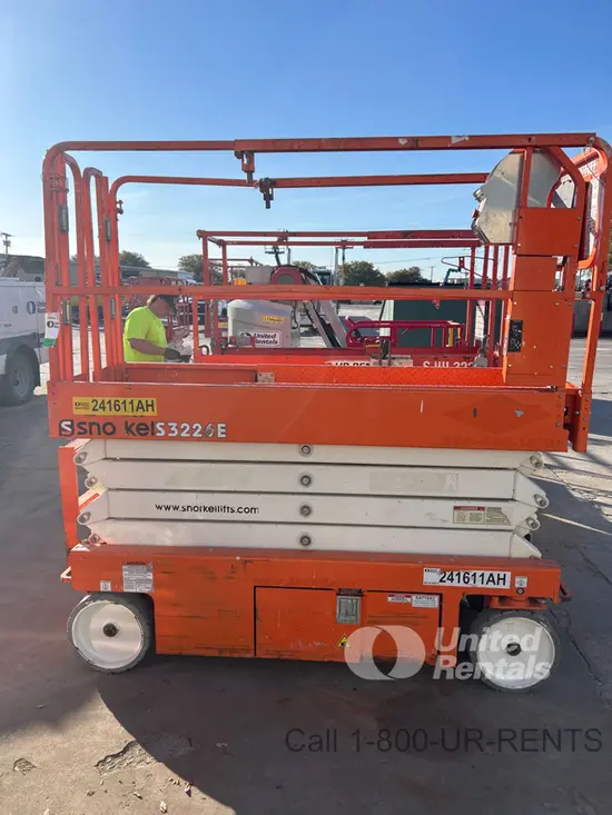 2019 Snorkel S3226E Scissor Lift
