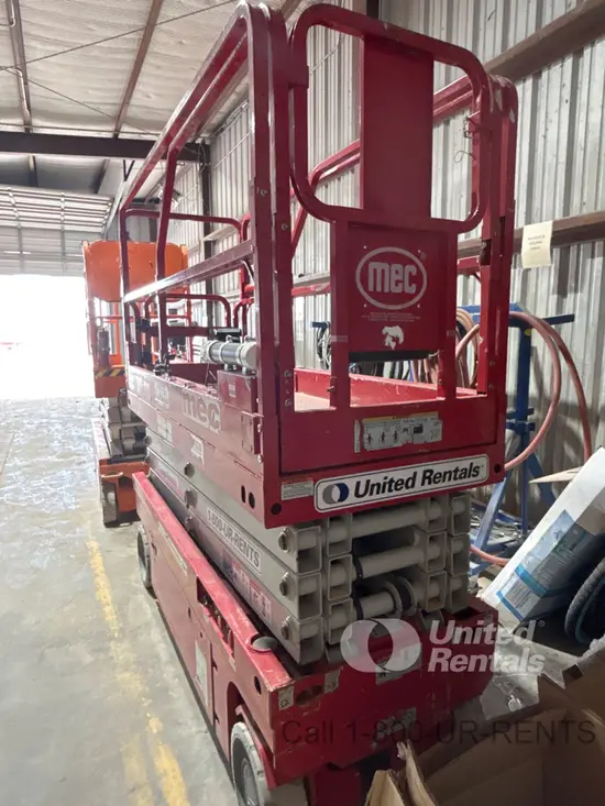 2019 MEC 2632SE Scissor Lift