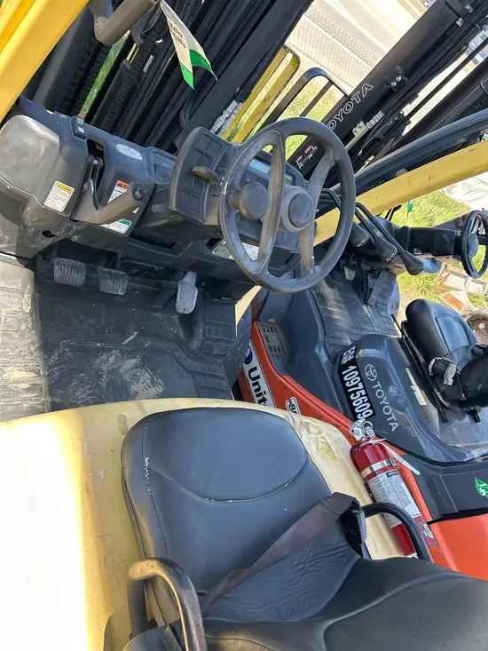2017 HYSTER H50FT Warehouse Forklift