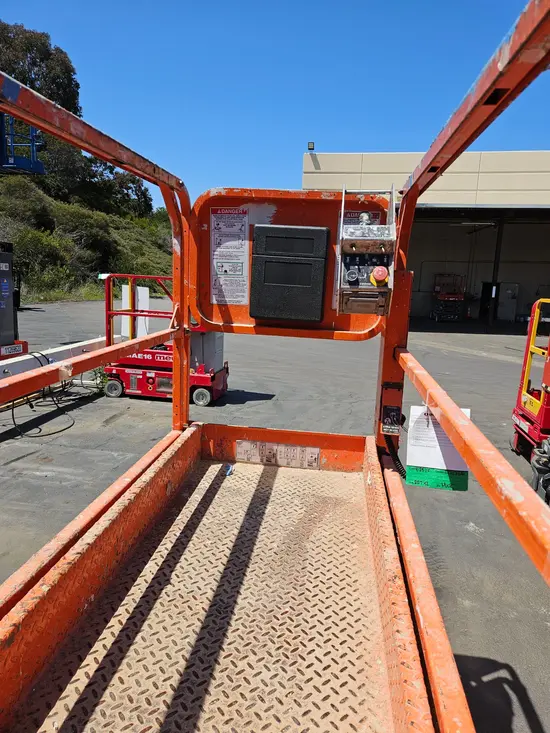 2019 Snorkel S3219E Scissor Lift