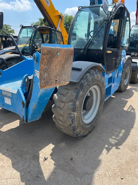 2018 Genie GTH-1256 Forklift