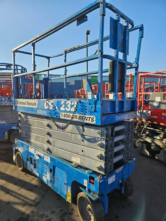 2016 Genie GS-3232 Scissor Lift