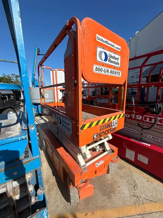 2019 Snorkel S3219E Scissor Lift