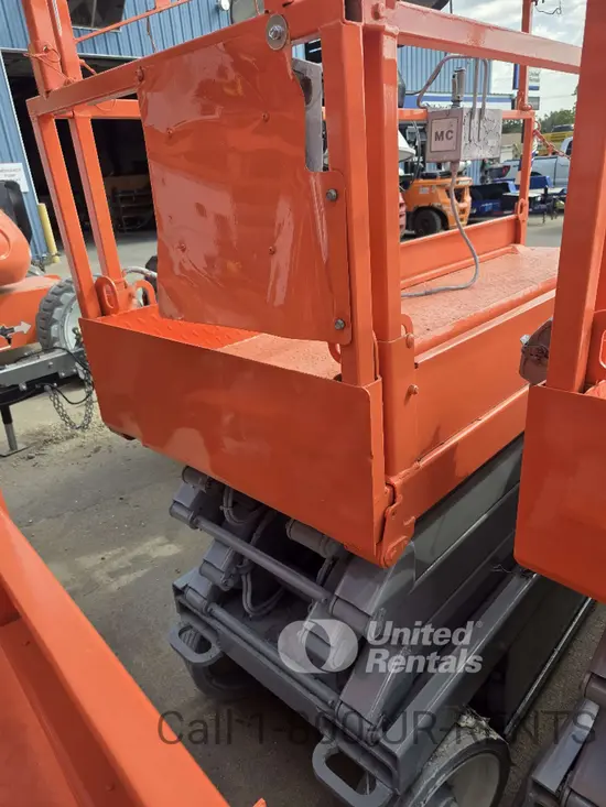 2017 Skyjack SJIII3226 Scissor Lift