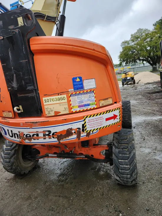 2018 JLG 460SJ Boom Lift
