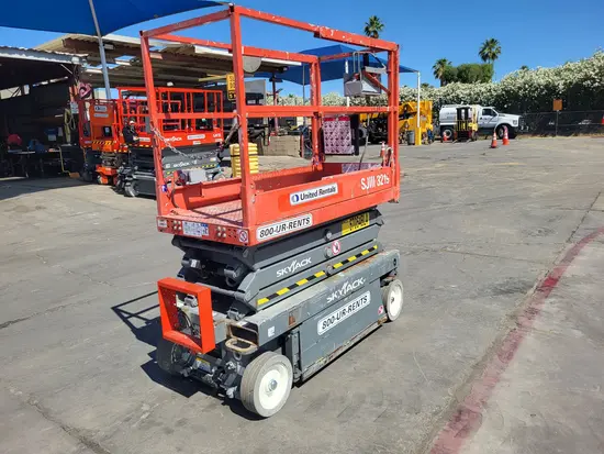 2018 Skyjack SJIII3219 Scissor Lift