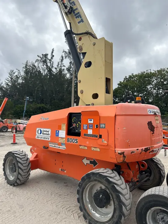 2018 JLG 800S Boom Lift