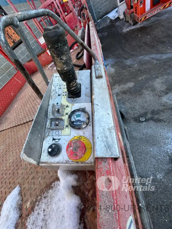 2017 Skyjack SJIII4740 Scissor Lift