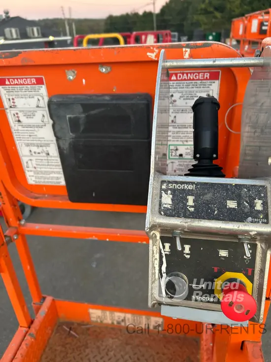 2019 Snorkel S3226E Scissor Lift
