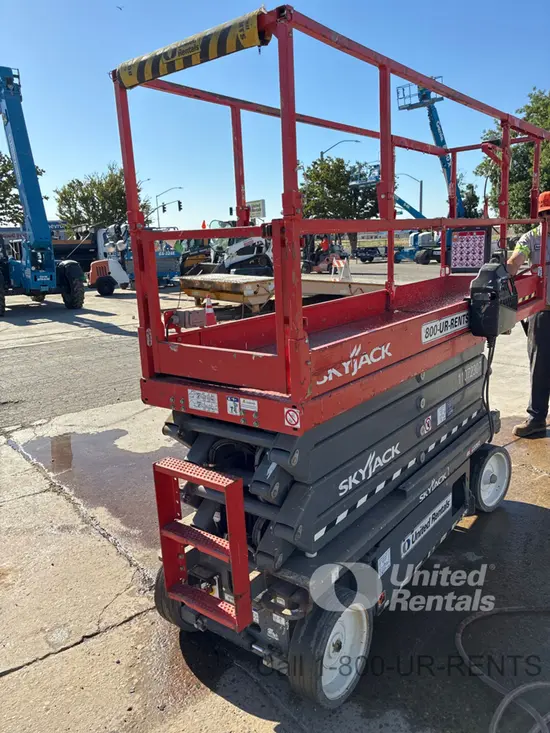 2020 Skyjack SJ3226 Scissor Lift