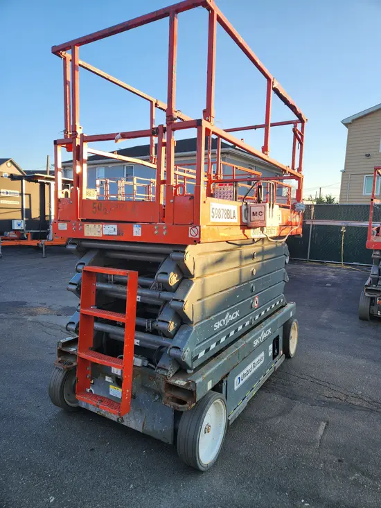 2018 Skyjack SJIII4740 Scissor Lift