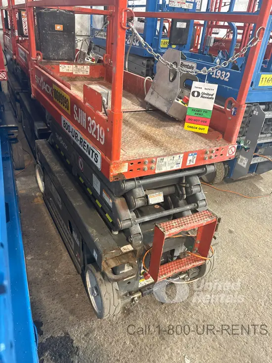 2017 Skyjack SJIII3219 Scissor Lift