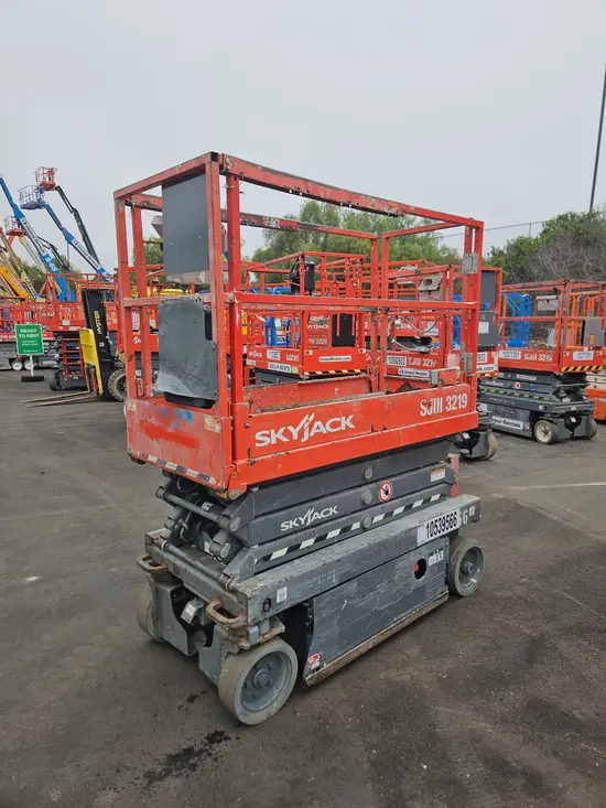2016 Skyjack SJIII3219 Scissor Lift