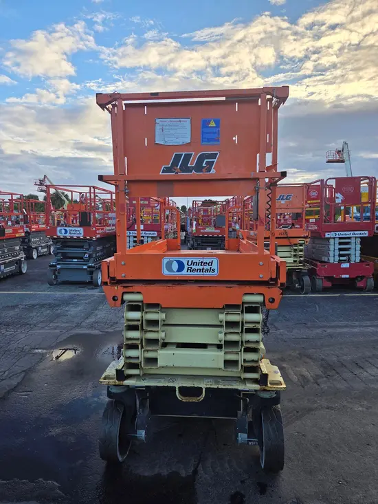 2017 JLG 3246ES Scissor Lift