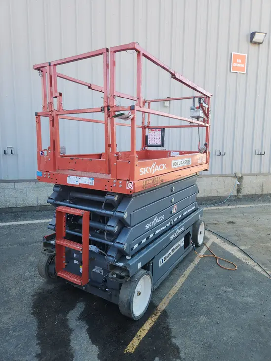 2018 Skyjack SJIII4632 Scissor Lift