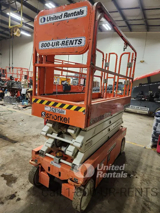 2019 Snorkel S3226E Scissor Lift