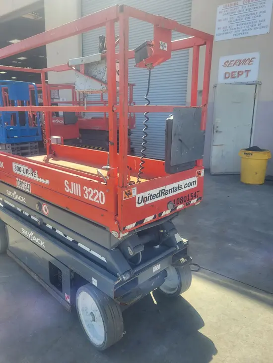 2018 Skyjack SJIII3220 Scissor Lift
