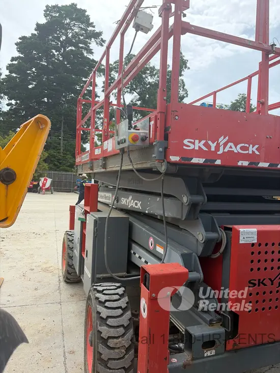 2018 Skyjack SJ8841RT Rough Terrain Scissor Lift