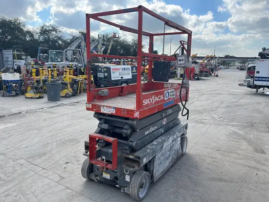 2016 Skyjack SJIII3219 Scissor Lift