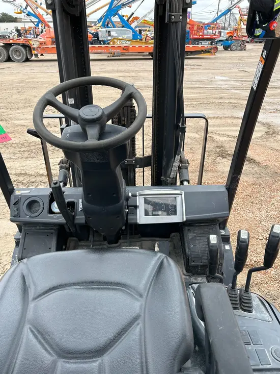 2022 Doosan G25N-7DF Warehouse Forklift
