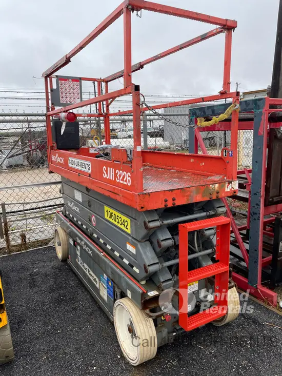 2017 Skyjack SJIII3226 Scissor Lift