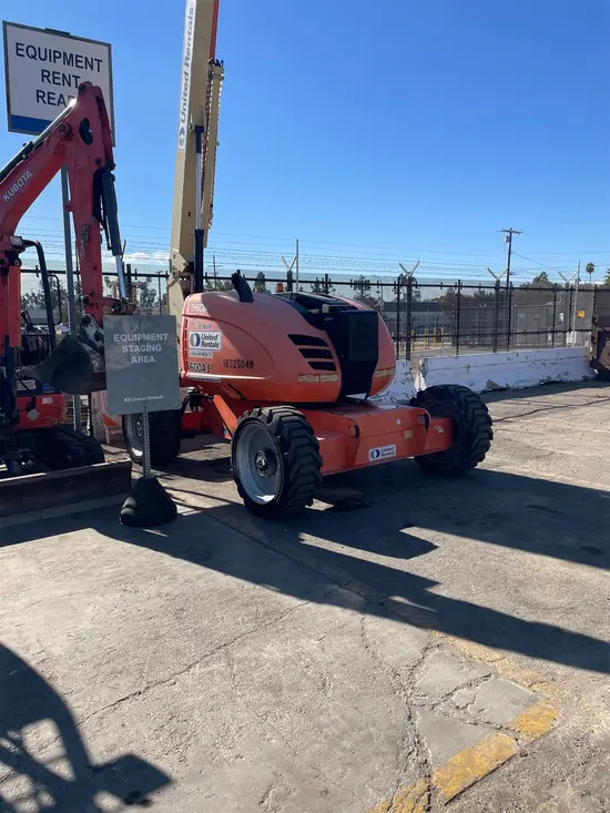 2016 JLG 600AJ Articulating Boom Lift