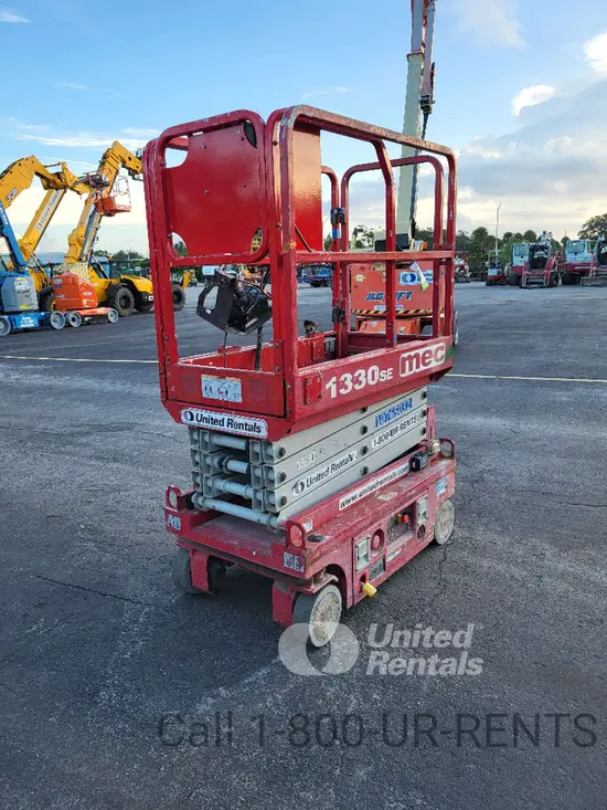 2018 MEC 1330SE Scissor Lift