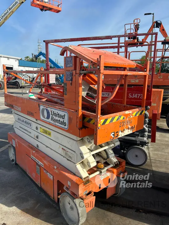 2019 Snorkel S3226E Scissor Lift