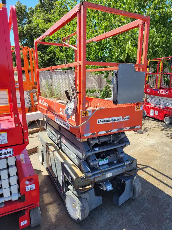 2018 Skyjack SJIII3219 Scissor Lift