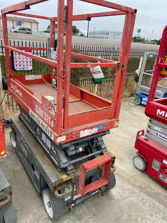 2018 Skyjack SJIII3219 Scissor Lift
