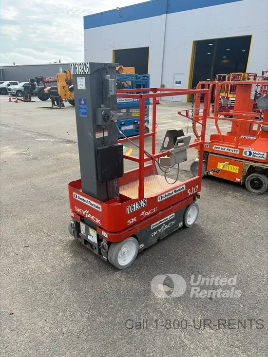 2017 Skyjack SJ12 Self-Propelled One-Person Lift