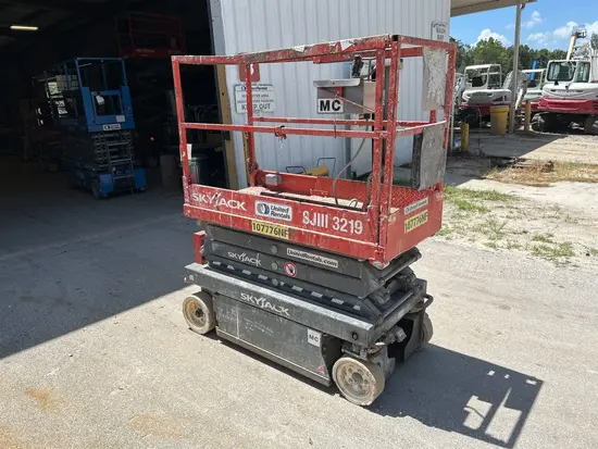 2017 Skyjack SJIII3219 Scissor Lift