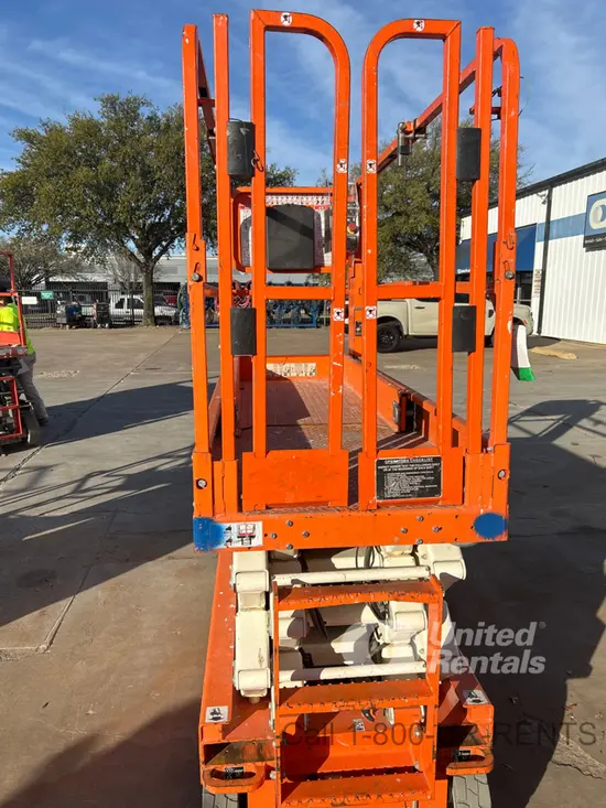 2019 Snorkel S3226E Scissor Lift