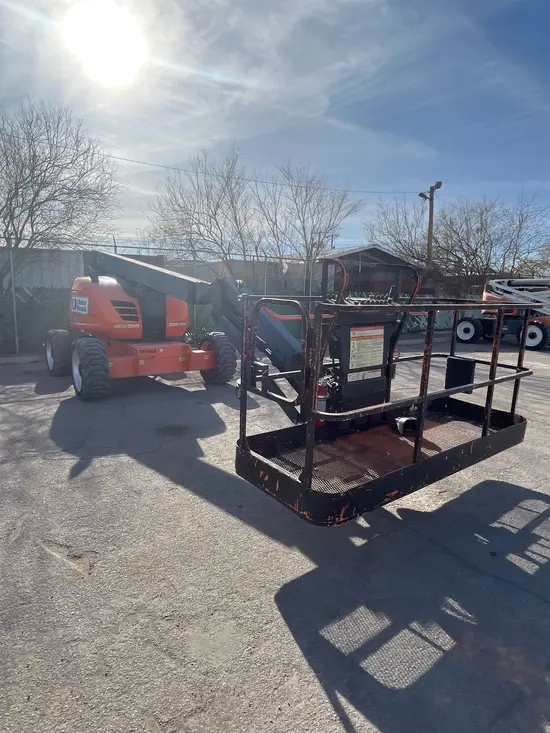 2016 JLG 600AJ Articulating Boom Lift
