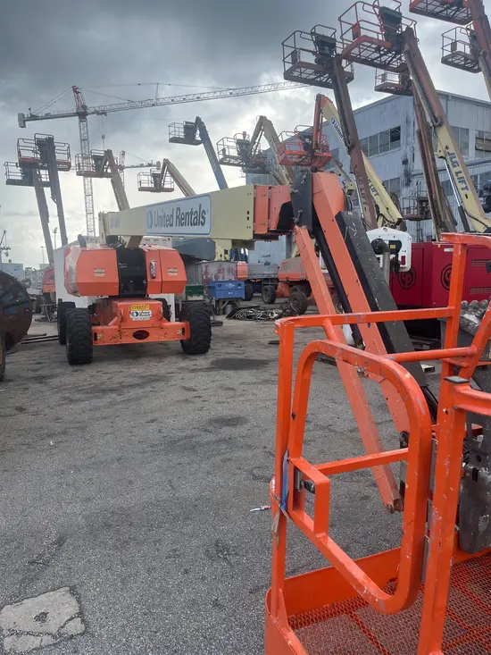 2018 JLG 860SJ Boom Lift
