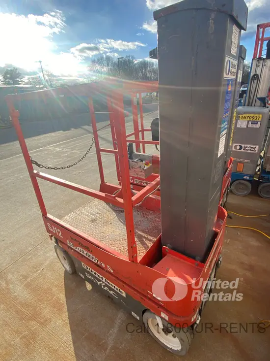 2017 Skyjack SJ12 Self-Propelled One-Person Lift