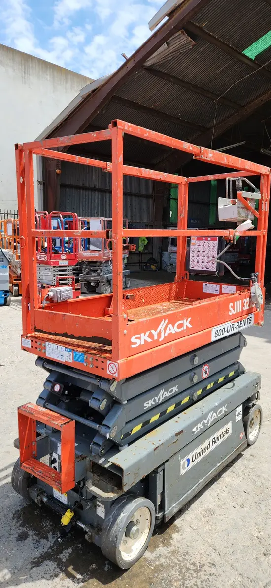 2017 Skyjack SJIII3219 Scissor Lift