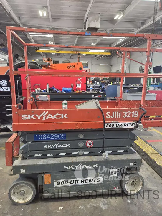 2018 Skyjack SJIII3219 Scissor Lift