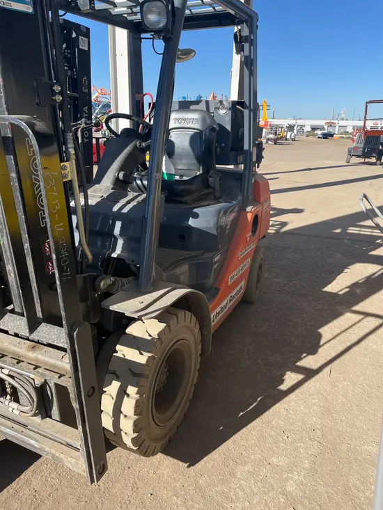 2019 Toyota 8FGU25 Forklift