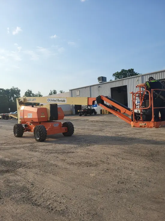 2017 JLG 800AJ Articulating Boom Lift