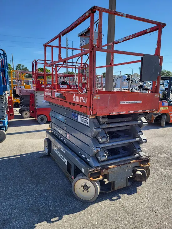 2017 Skyjack SJIII4740 Scissor Lift