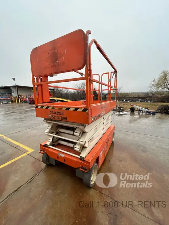 2018 Snorkel S4732E Scissor Lift