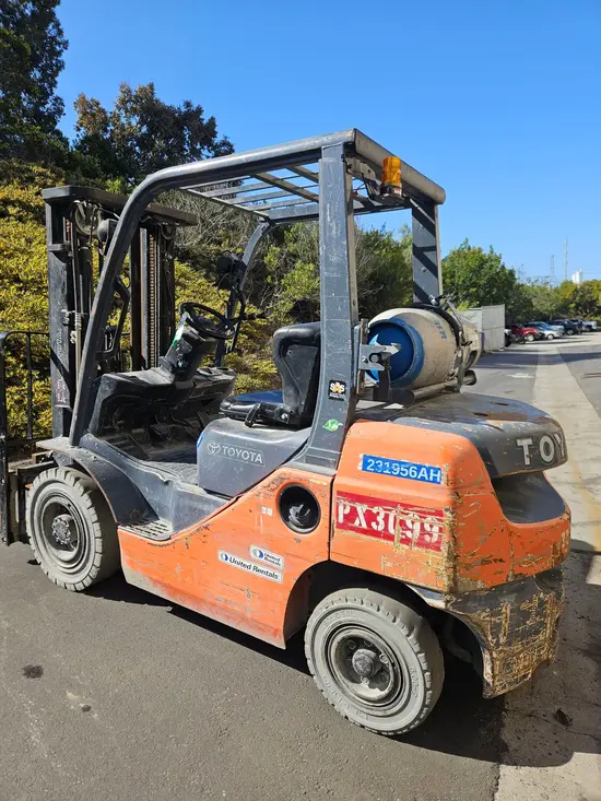 2019 Toyota 8FGU25 Warehouse Forklift