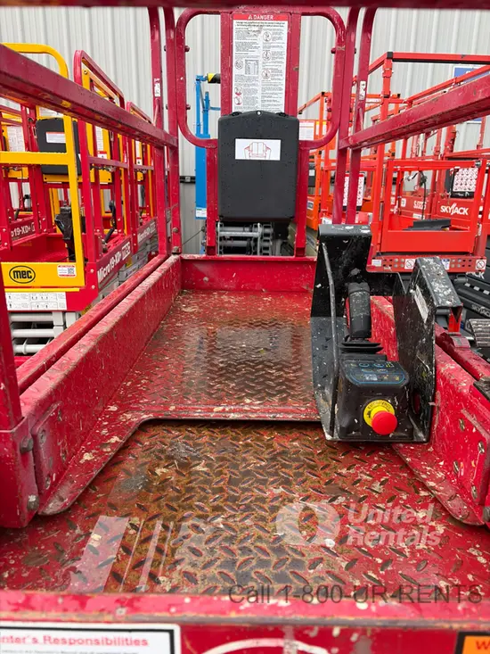 2017 MEC 1930SE Scissor Lift